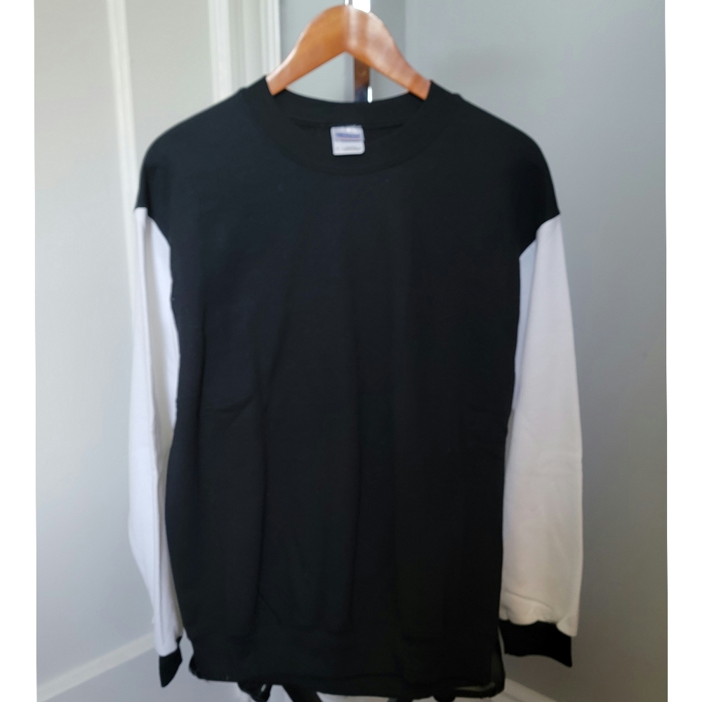 Black Sweatshirt